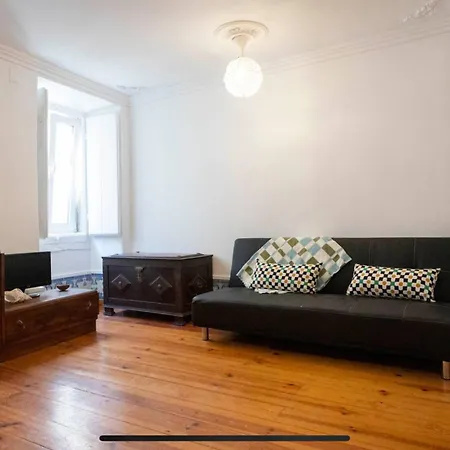 Cozy Flat In The Heart Of